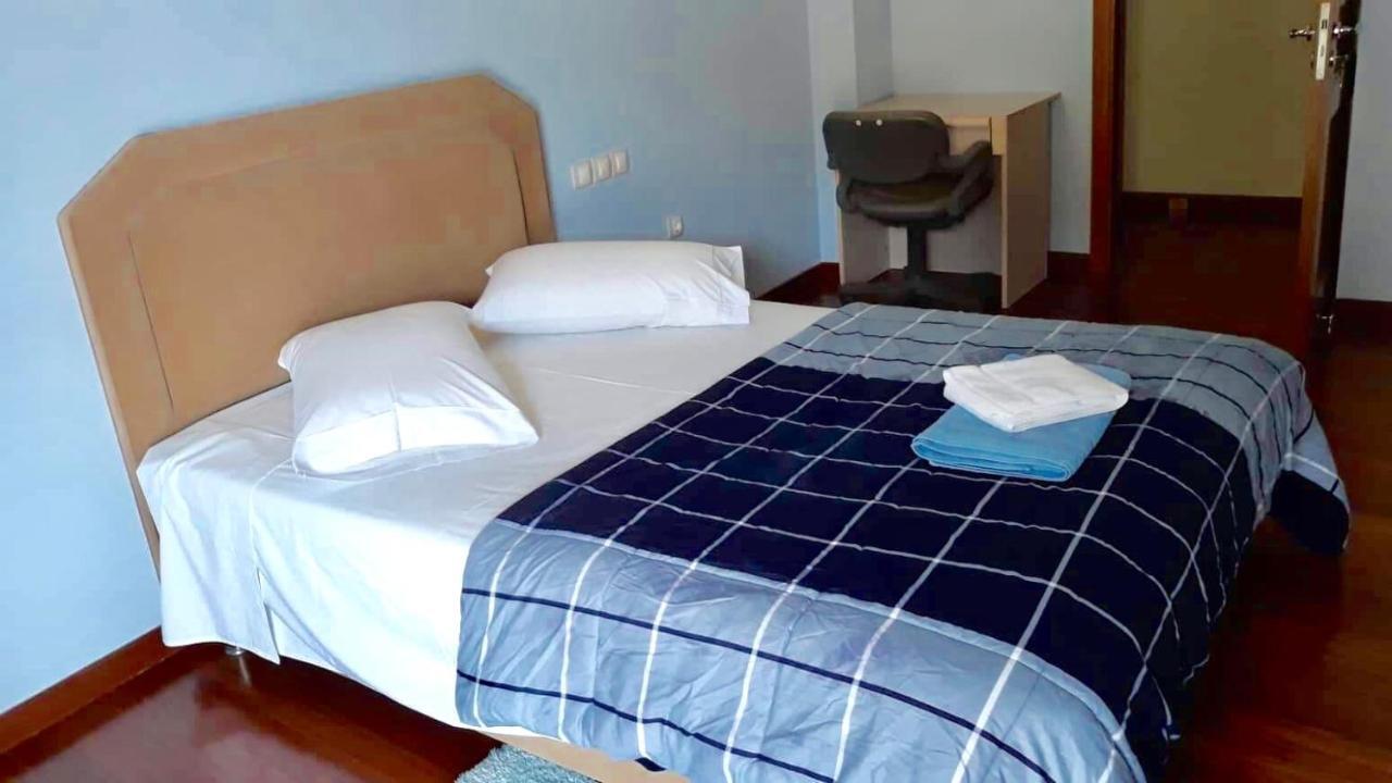 Appartamento Azure Retreat Loutráki Esterno foto